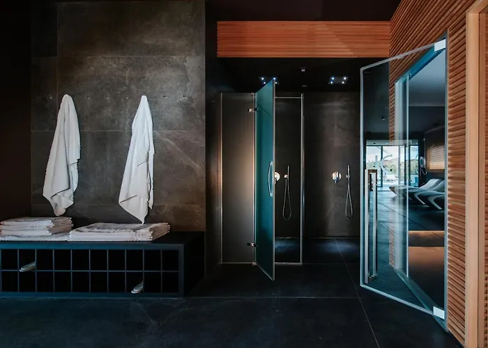 Jo Hotel
